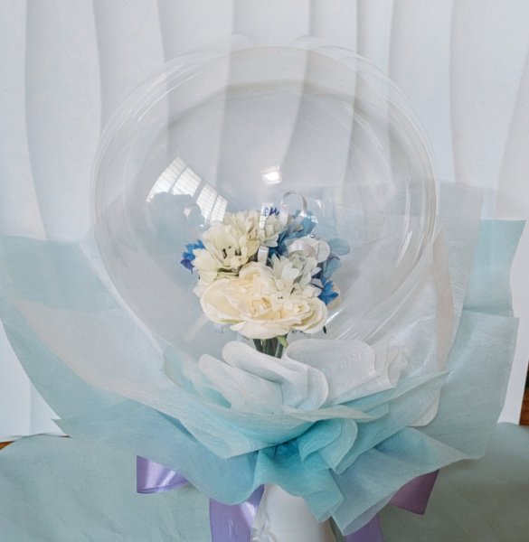 画像1: フラワーバルーン　誕生日祝い　結婚祝い、母の日、敬老の日、卒業式にぴったり (1)